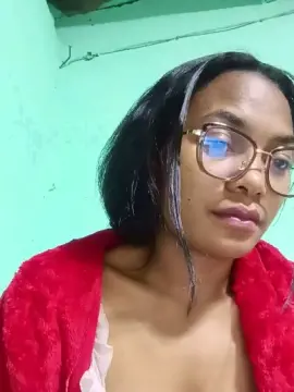 Cam4 Adult Webcams of Avotra02