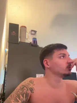 Cam4 Live Sex of ThomasRM98
