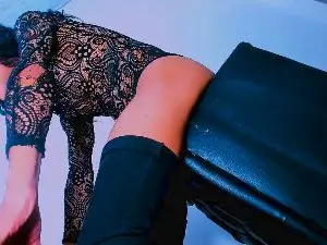 Cam4 Adult Webcams of stefaniaferrer1