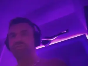 Cam4 Free Live Porn of BigDaddyBossD