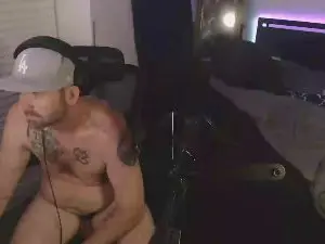 Cam4 Live Porn of BigDaddyBossD