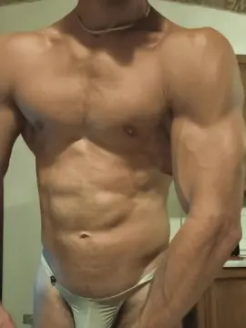 Cam4 Free Live Porn of Gil_Hot_