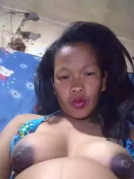 Cam4 Free Live Porn of Rosaline27