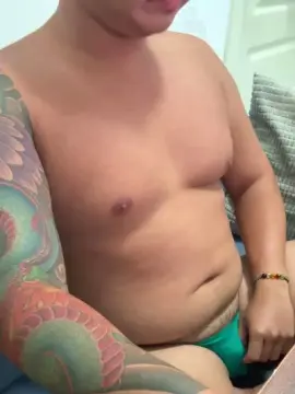 Cam4 Adult Video Chat of hornyboy3342