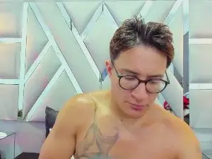 Cam4 Live Sex of Hassbyd