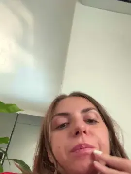 Cam4 Live Sex of ile2520