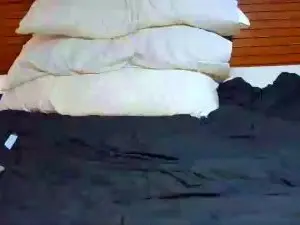 Cam4 Watch Live Sex Cams of HardNshaved1