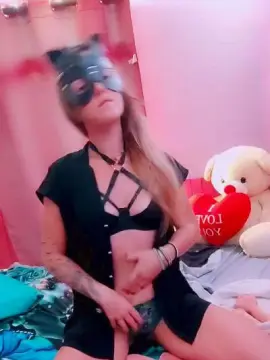 Cam4 Free Live Porn of Linacoquine