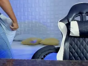 Cam4 Free Porn Cam of anny_rouse24