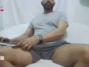 Cam4 Nude Webcam of Bruce_bigdick