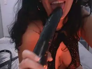 Cam4 Live Porn of elisaroma29