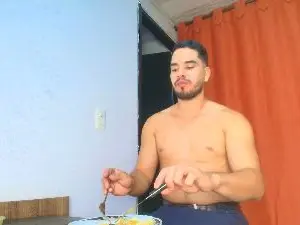 Cam4 Private Sex Chat of Tommy_John