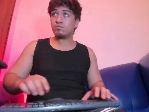 Cam4 Free Live Porn of Oilmen22