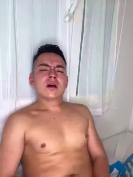 Cam4 Live Sex Cam of kinghot2