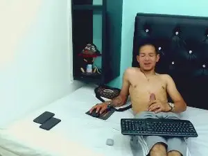 Cam4 Private Sex Chat of sexy__boy__777