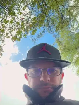Cam4 Private Sex Chat of DaddyLive