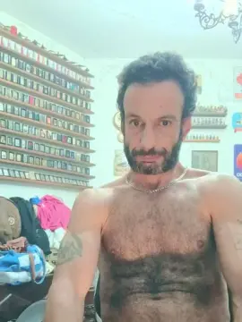 Cam4 Free Live Porn of Misterhaifa20