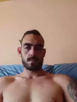 Cam4 Free Live Porn of Moreno20alc