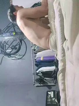 Cam4 Nude Webcam of Hellmans
