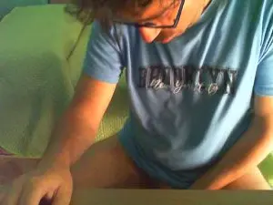Cam4 Live Sex of italiandoit83