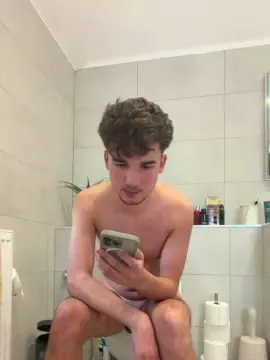 Cam4 Live Sex of budastaxts1