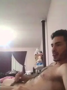 Cam4 Live Porn of EtanislaoDanan