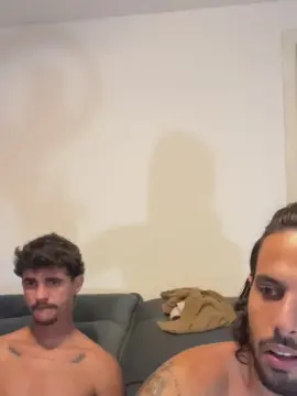 Cam4 Sex Cam of Levi_Henrique