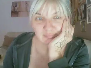 Cam4 Live Sex Cam of irma2