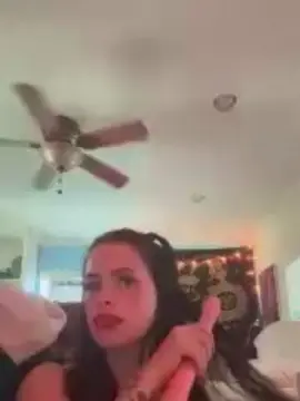 Cam4 Sex Cam of sluttybunny777
