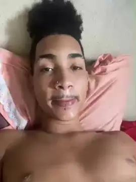 Cam4 Live Porn of Novinhomineir