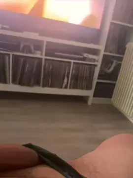 Cam4 Live Porn of raulmorbomadrid