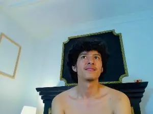 Cam4 Live Sex Cam of santi_twink