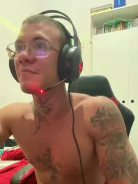 Cam4 Live Porn of Marco_Lift