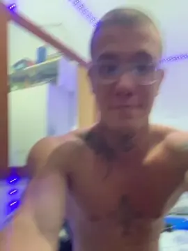 Cam4 Free Live Porn of Marco_Lift