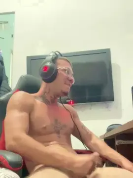 Cam4 Private Sex Chat of Marco_Lift