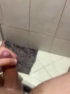 Cam4 Live Porn of Rolagrandeeer