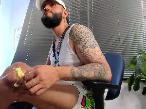 Cam4 Live Sex Cam of Bigsmale
