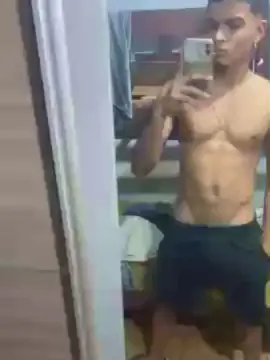 Cam4 Free Live Porn of Jotinhax7