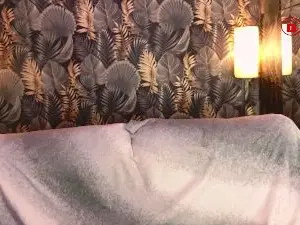 Cam4 Live Porn of MadyMoan