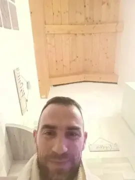 Cam4 Nude Webcam of Vindiesel89
