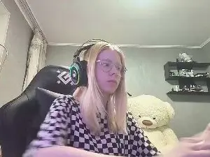 Cam4 Live Sex Cam of TraceeLiles
