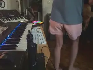 Cam4 Live Sex Cam of hugohotbi