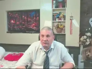 Cam4 Live Sex Cam of CRISSETAN