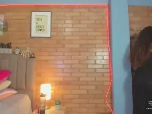 Cam4 Watch Live Sex Cams of Luna_valmontt