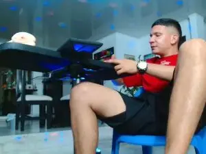 Cam4 Live Porn of Damyan_2003
