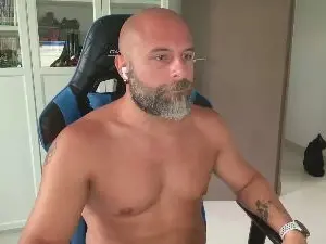 Cam4 Watch Live Sex Cams of Daniaj87