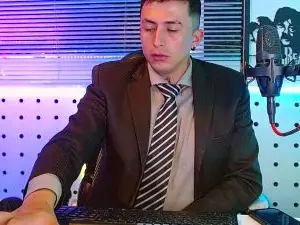 Cam4 Live Sex Cam of DARKO07_