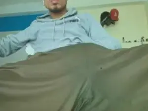 Cam4 Live Sex of bigcentauro233
