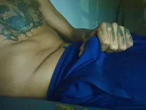 Cam4 Live Sex of bigcentauro233