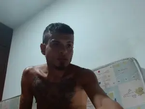 Cam4 Live Sex of bigcentauro233